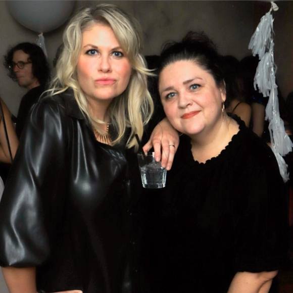 Meet your Posher, Tina - Picture 1 of 1